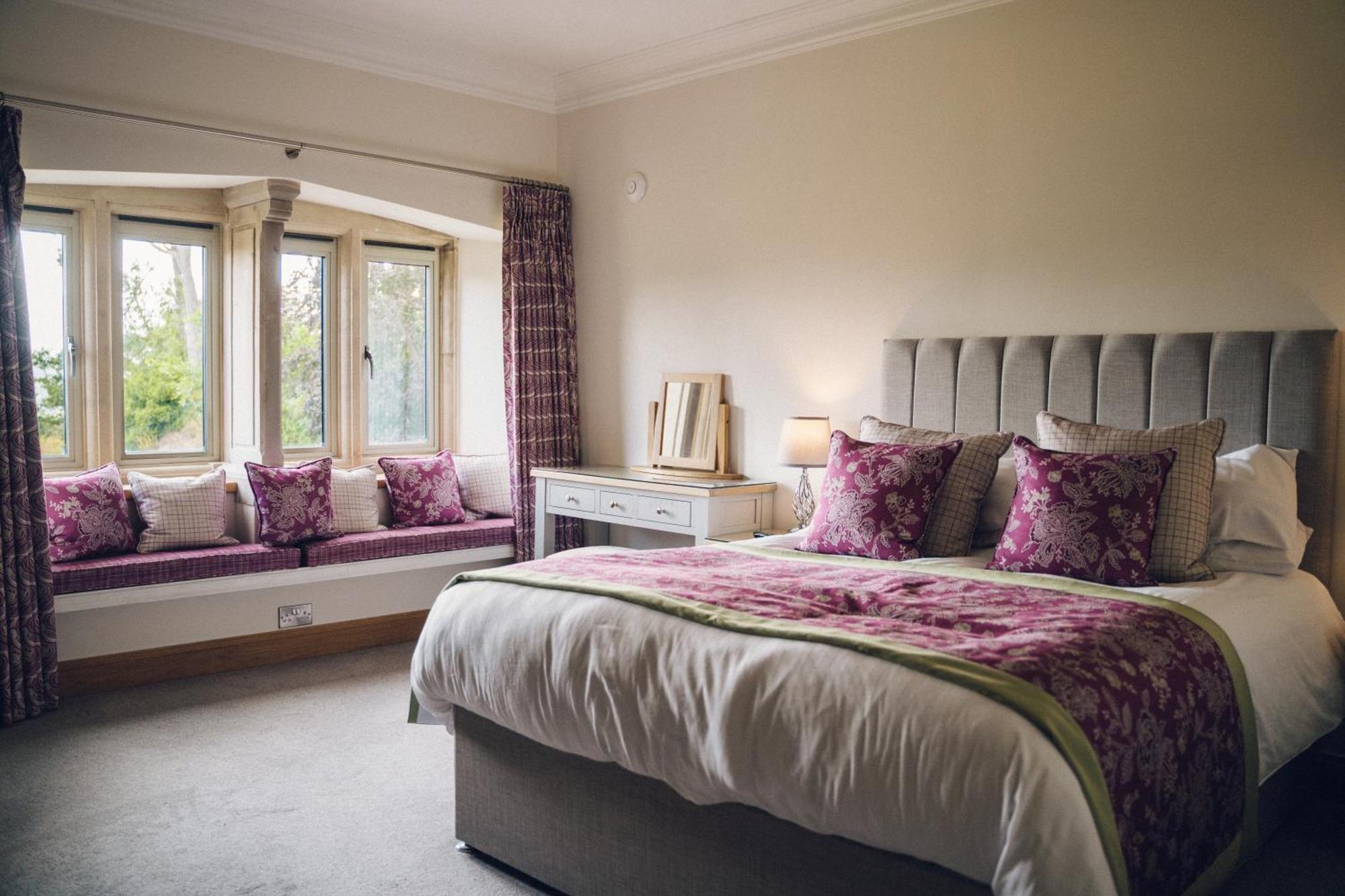 The Manor Boutique Hotel Restaurant And Bar Conwy Bagian luar foto