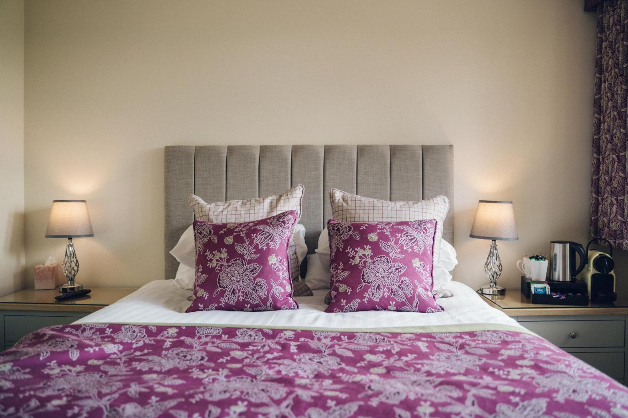 The Manor Boutique Hotel Restaurant And Bar Conwy Bagian luar foto